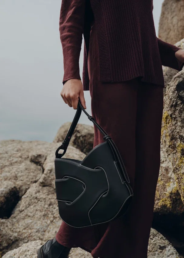 Nodde Hobo Edition Smooth Black