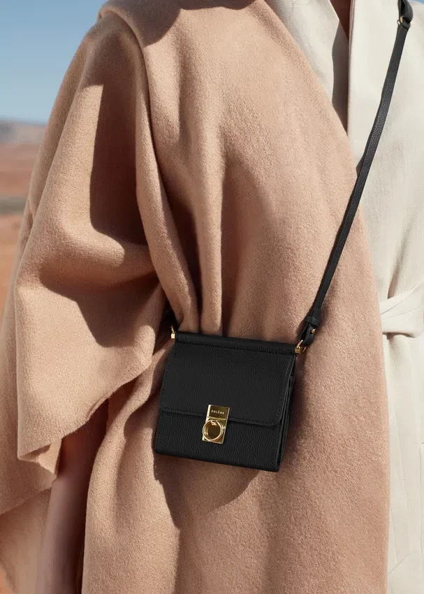 Numéro Sept Crossbody Wallet Edition Textured Black