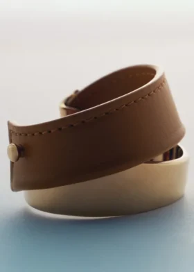 Ormé Cuff Edition Gold Gilded with Camel Leather