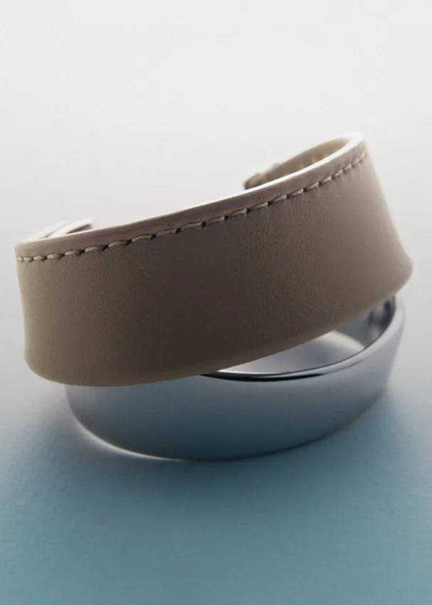 Ormé Cuff Edition Silver in rhodium with Taupe Leather