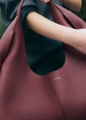 Shuldo Edition Textured Black Cherry
