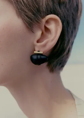 Téré Stud Earrings Edition Black Marble